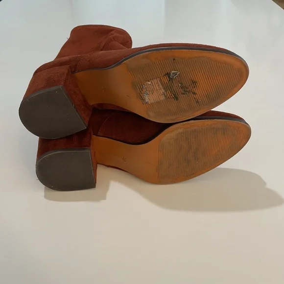 Booties - Picture 4 of 5